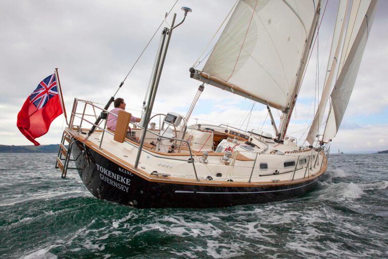 Rustler42 sailing, view of cockpit
