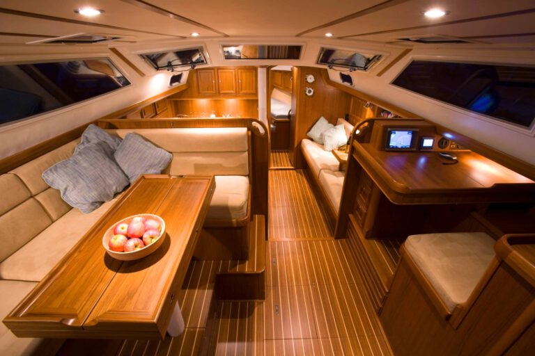 Rustler 44 saloon