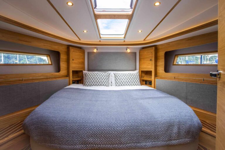 Rustler 41 cabin
